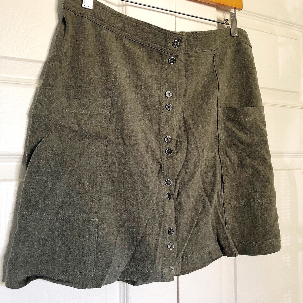 Universal Thread Dark Green Skirt